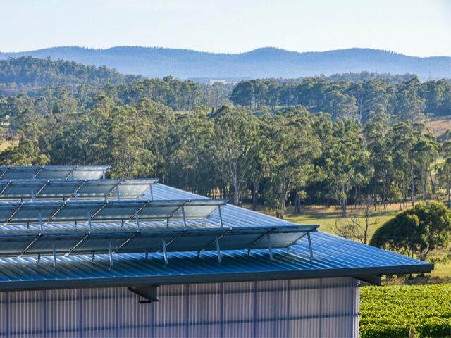 2017 - Tasmania’s first 100% solar powered winery built at Moores Hill. It is Tasmania’s first off grid winery, generating power from 108 solar panels on the roof, supported by 80kw of battery storage.
‘Business of the Year’ Launceston Chamber of Commerce Business Excellence Awards
Julian Allport, Finalist, ASVO ‘Winemaker of the Year’
